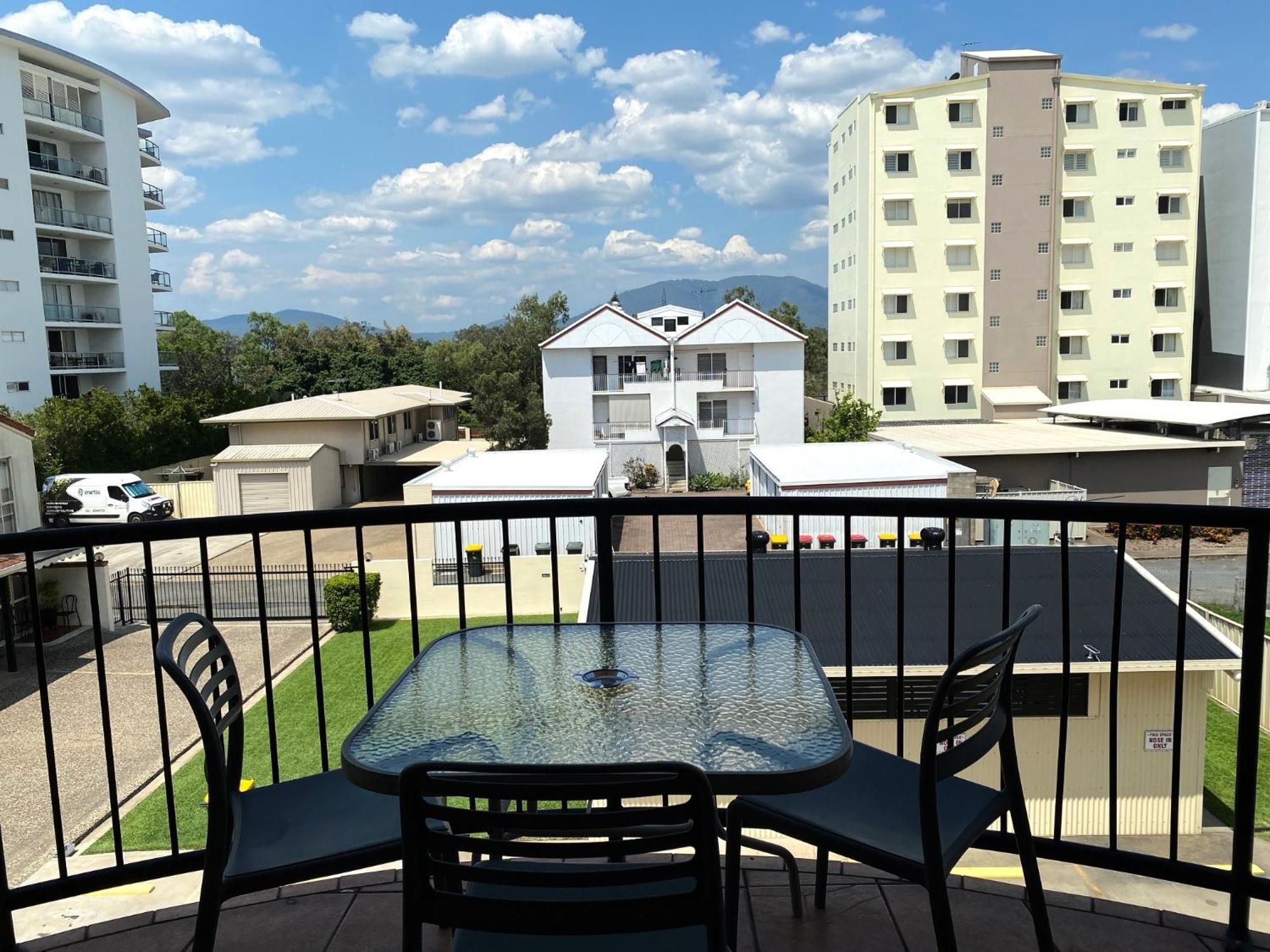 City Ville Apartments And Motel Rockhampton Phòng bức ảnh