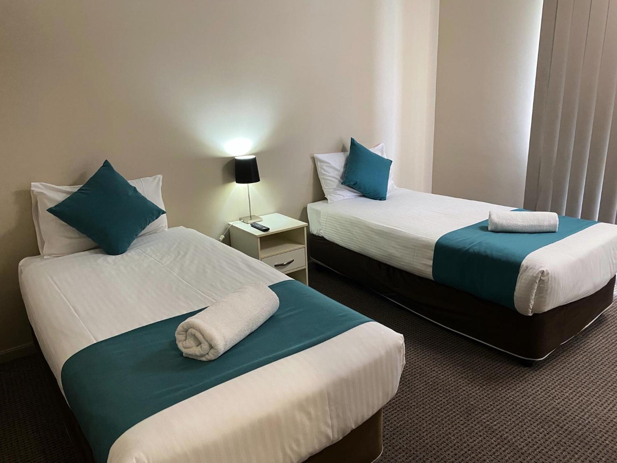 City Ville Apartments And Motel Rockhampton Phòng bức ảnh